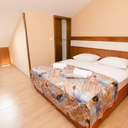Vila Tade Bed & Breakfast